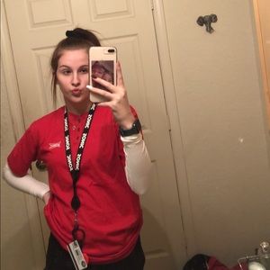 Meet your Posher, Skylar